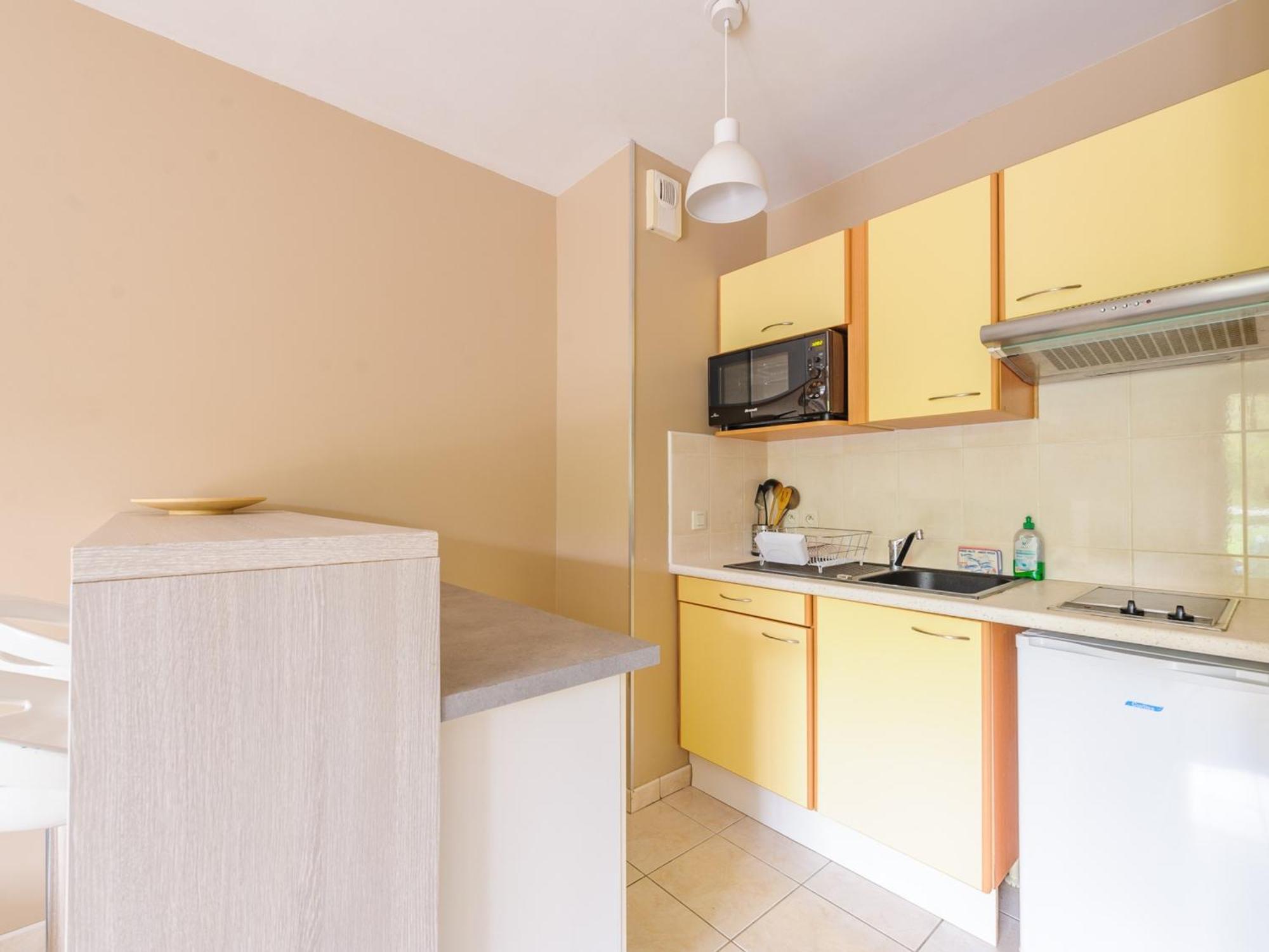 Studio Ensoleille Au Bord De Mer Avec Balcon Et Parking, Proche Centre Et Plage - La Rochelle - Fr-1-535-51 Luaran gambar
